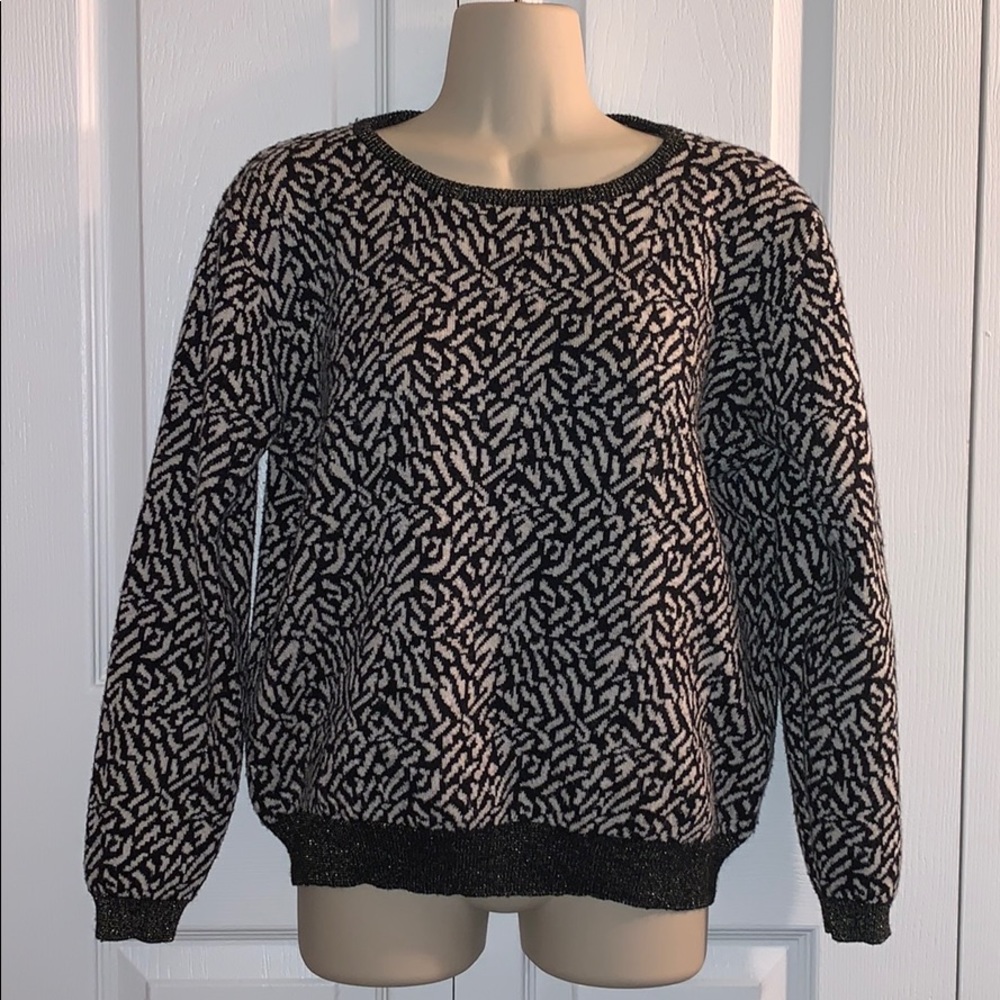 Black n white sweater